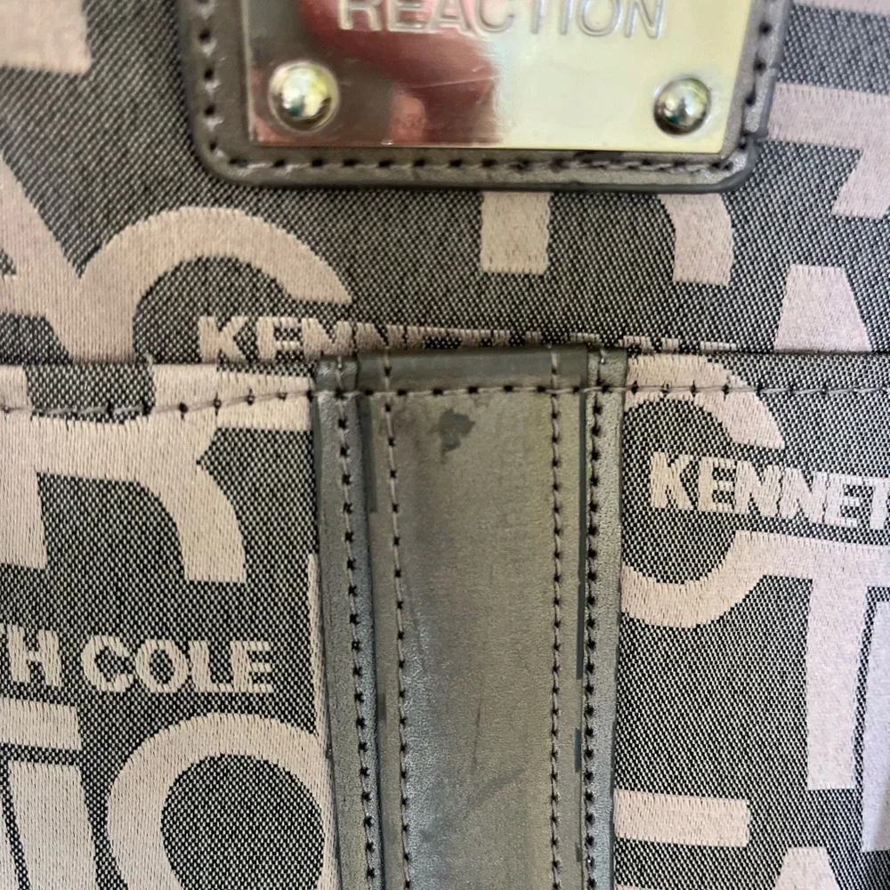 Kenneth Cole Reaction Tan and Black Laptop Bag